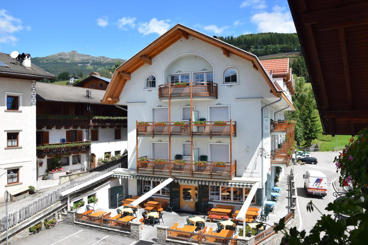 Lazfons Gasthaus Zum Weissen Kreuz מראה חיצוני תמונה